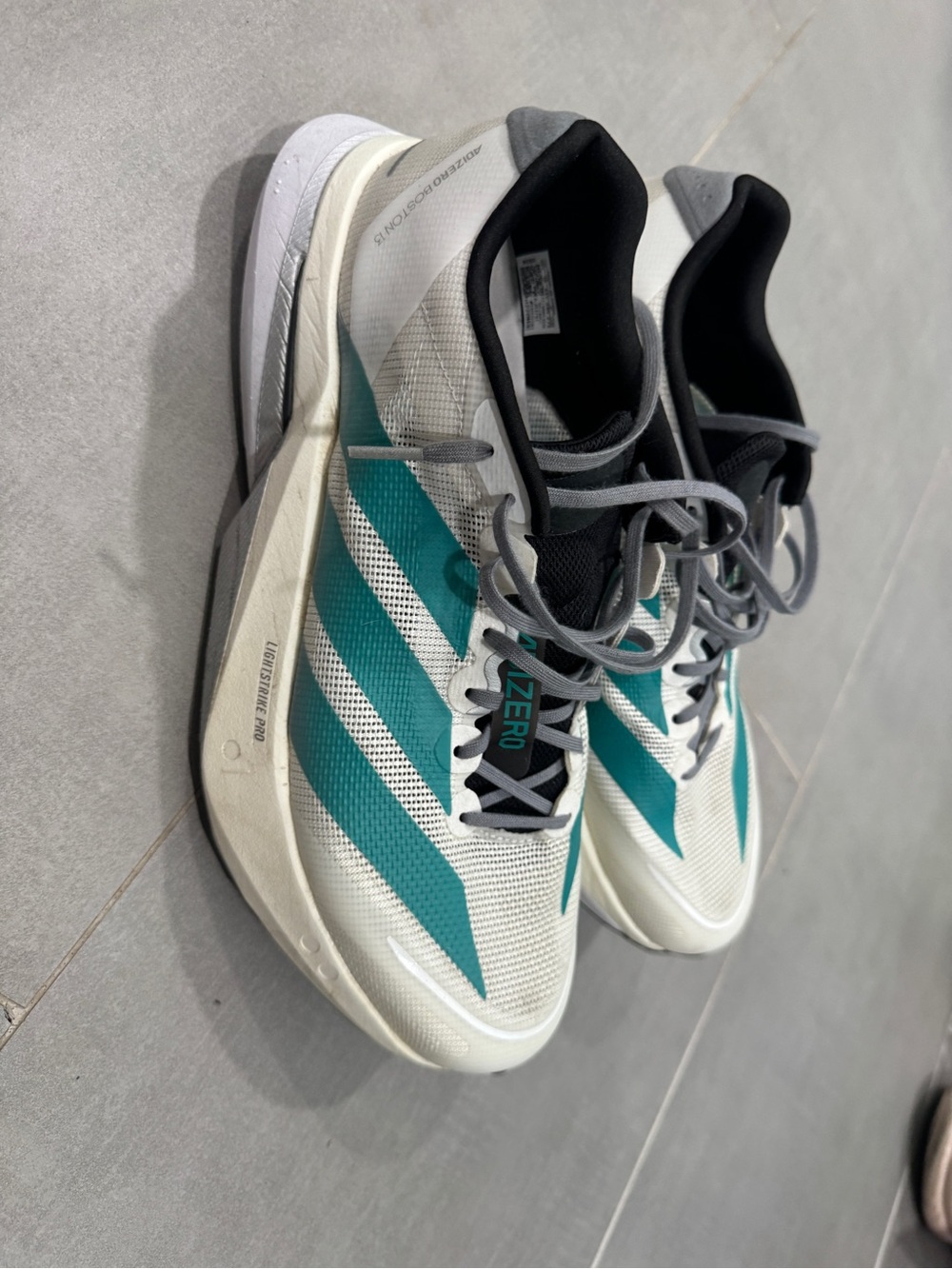 adidas Boston 12Men's Athletic Trainers - Teal, White, Gray